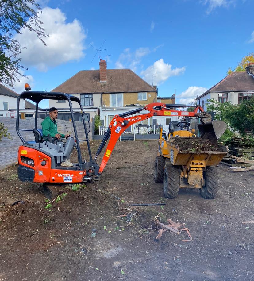 mini digger for hire
